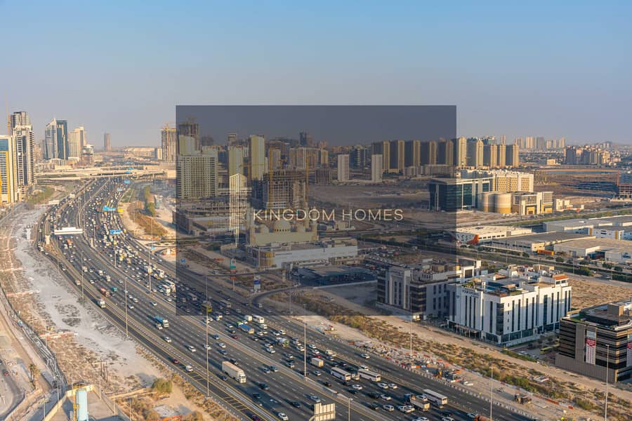 30 34_City_Skyline_View. jpg