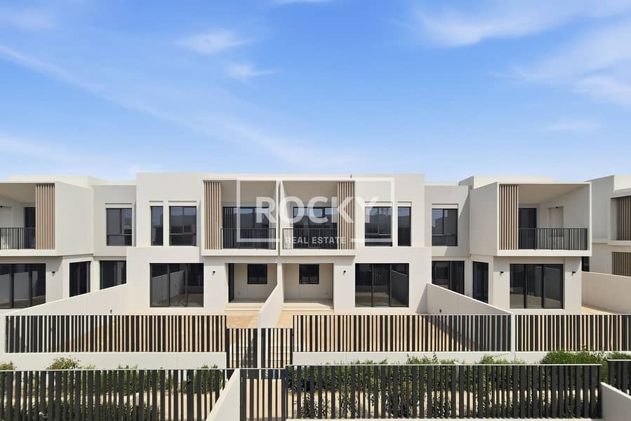 19 Jebel Ali-18. jpg
