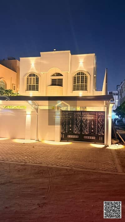 5 habitaciones Villa para en Venta en Al Mowaihat, Ajman - b89e881d-5f20-4b52-943e-c8b2d90b33d2. jpeg 5 habitaciones Villa para en Venta en Al Mowaihat, Ajman - b89e881d-5f20-4b52-943e-c8b2d90b33d2. jpeg