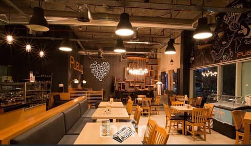 Shop for Sale in Jumeirah Lake Towers (JLT), Dubai - Vacant | Prime Location | High Footfall Shop for Sale in Jumeirah Lake Towers (JLT), Dubai - Vacant | Prime Location | High Footfall