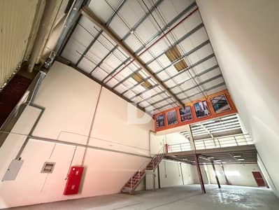 Warehouse de  à à louer à Dubai Investments Park (DIP), Dubai - Entrepôt à Dubai Investments Park (DIP), 319999 AED - 15843265
