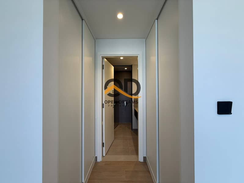 8 1000309059. jpg