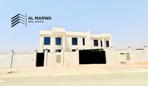 5 Slaapkamers Villa te Huur in Al Tay East, Sharjah - 6eb1b39c-bd92-466e-96dc-2b2e9bdc1631. jpeg