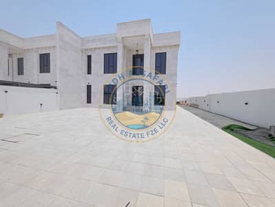 5 habitaciones Villa para en Alquiler en Al Tay East, Sharjah - 1000362697. jpg