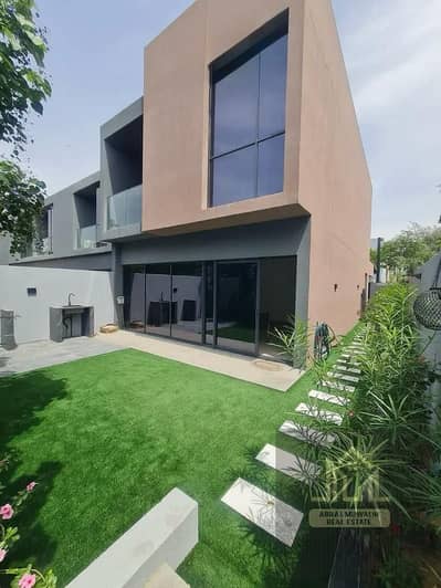 3 Bedroom Townhouse for Rent in Tilal City, Sharjah - 9c1372ae-0ca9-4220-985f-9c4dab5bdb0a. jpg 3 Bedroom Townhouse for Rent in Tilal City, Sharjah - 9c1372ae-0ca9-4220-985f-9c4dab5bdb0a. jpg
