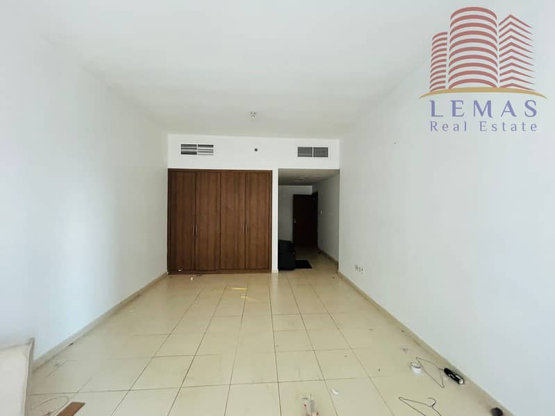 6 1758b02a-9698-486a-aa00-156935436292. jpg