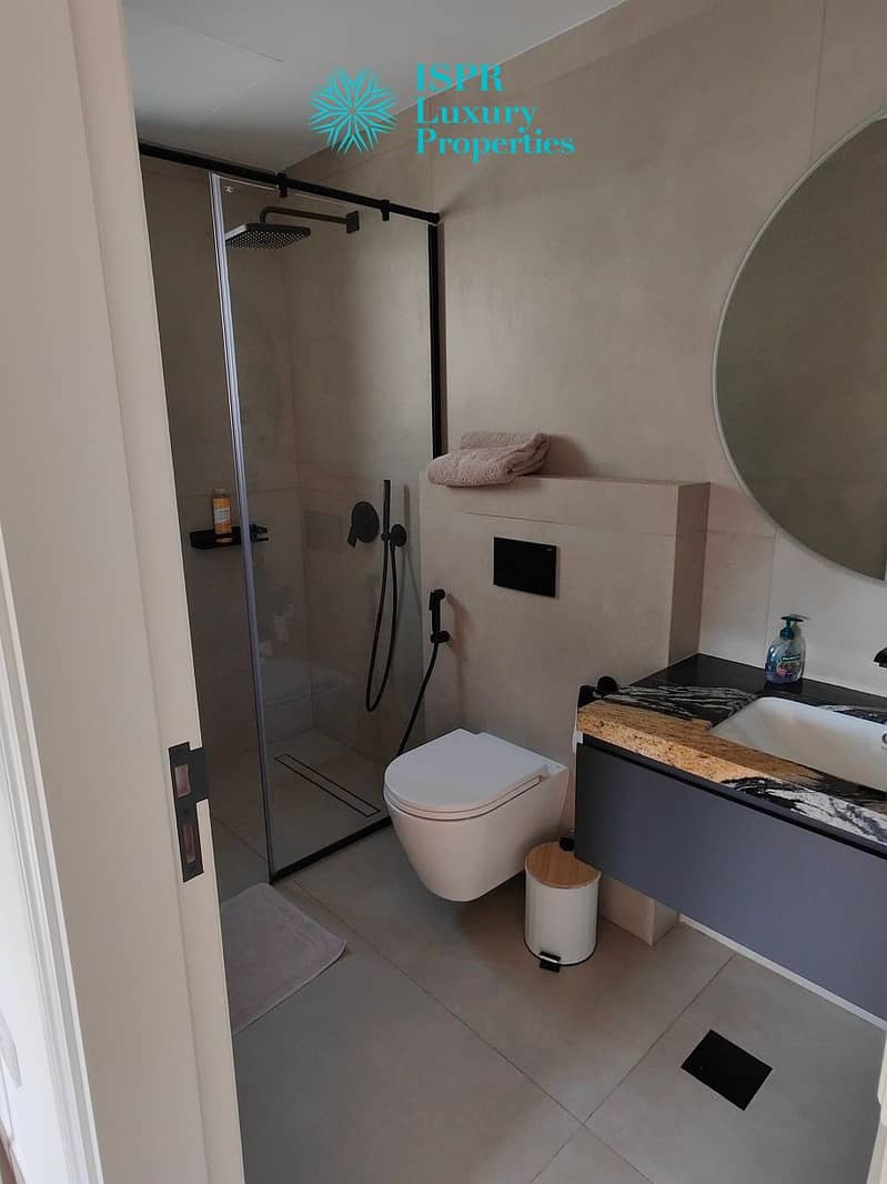 12 Bed A4. jpg