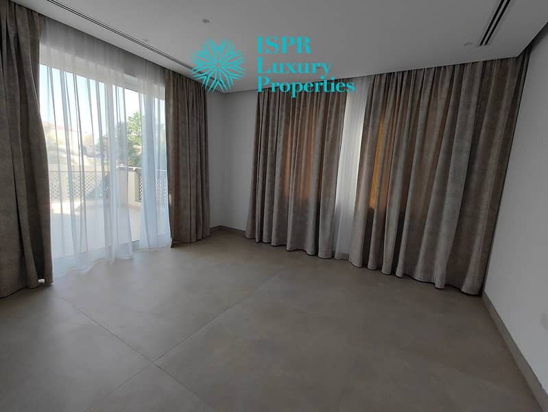 19 Bed C1. jpg