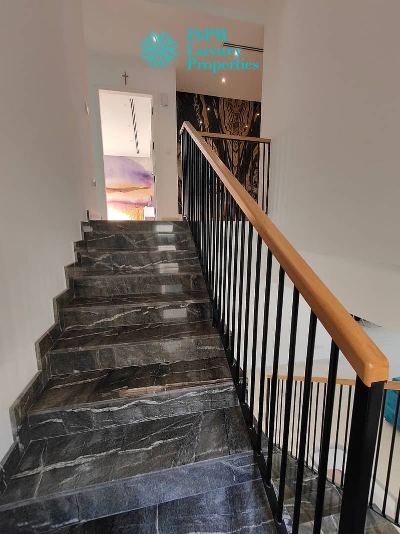 22 Stairs. jpg
