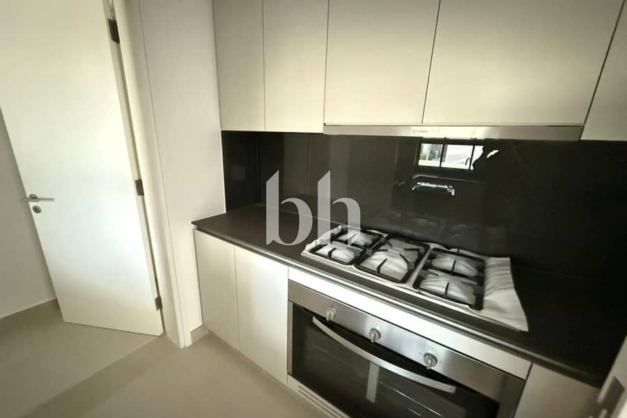 6 images image img