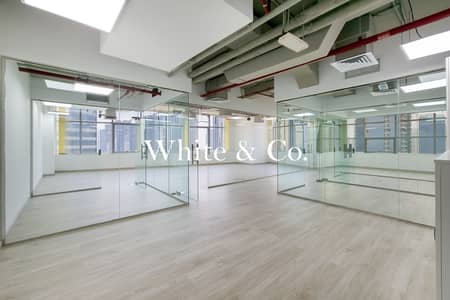 Office para en Alquiler en Jumeirah Lake Towers (JLT), Dubai - Oficina en Jumeirah Lake Towers (JLT)，Mazaya Business Avenue，Mazaya Business Avenue BB-2, 170000 AED - 15846403