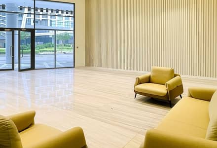 1 Bedroom Flat for Rent in Business Bay, Dubai - Luxurious | Kitchen Appliances | Vacant