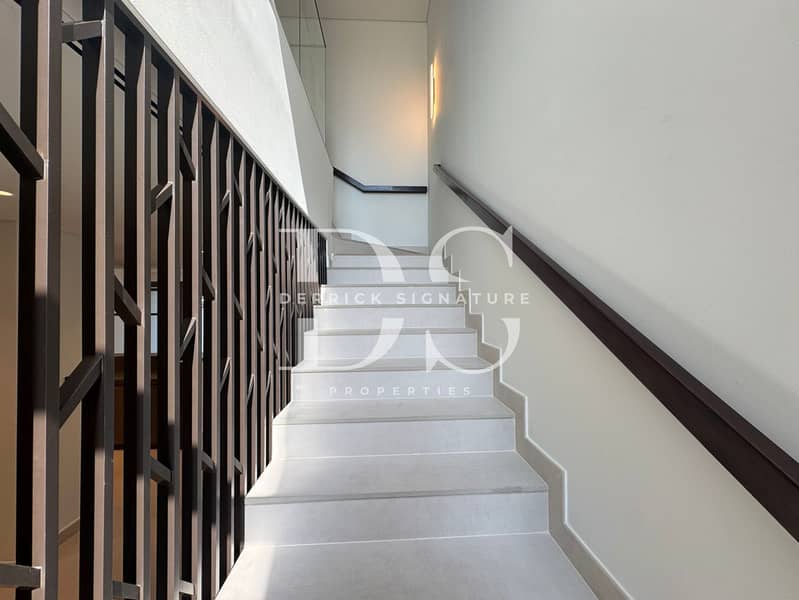 26 27_Staircase. jpeg