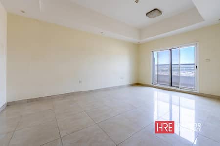 2 Bedroom Apartment for Rent in International City, Dubai - Spacious Layouts | Chiller Included | Vacant Unit 2 Bedroom Apartment for Rent in International City, Dubai - Spacious Layouts | Chiller Included | Vacant Unit