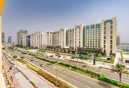 2 Bedroom Apartment for Rent in Palm Jumeirah, Dubai - Large Layout | Golden Mile | Vacant 2 Bedroom Apartment for Rent in Palm Jumeirah, Dubai - Large Layout | Golden Mile | Vacant