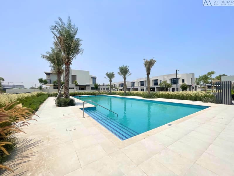 تاون هاوس في جبل علي فيلدج تاون هاوسز،قرية جبل علي،جبل علي 4 غرف 320000 درهم - 15848738 تاون هاوس في جبل علي فيلدج تاون هاوسز،قرية جبل علي،جبل علي 4 غرف 320000 درهم - 15848738
