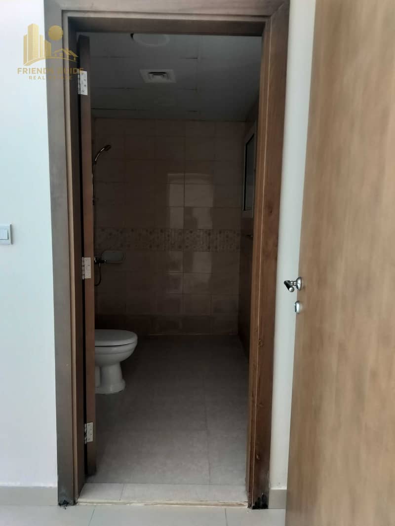 11 1001123855. jpg