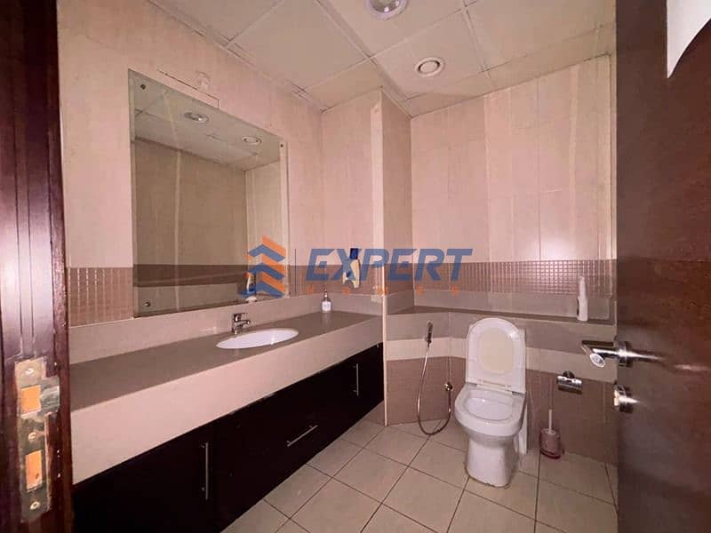 13 805f5f53-e4bd-40ed-895c-008ceb8b1066. jpg