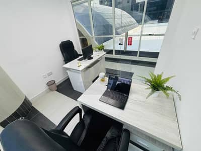 Office in Affitto a Bur Dubai, Dubai - 3af0f241-3007-4976-a7e6-2313618677d8. jpg Office in Affitto a Bur Dubai, Dubai - 3af0f241-3007-4976-a7e6-2313618677d8. jpg