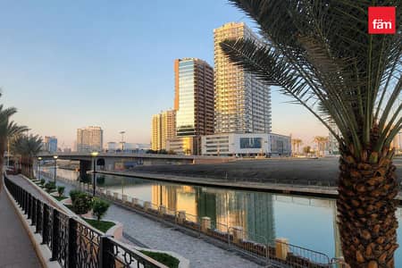 1 Bedroom Flat for Rent in Dubai Sports City, Dubai - High Floor | Canal View | Unfurnished