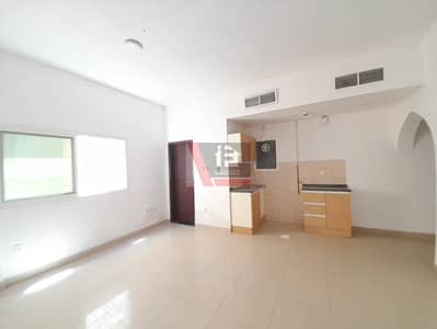 Studio for Rent in Al Mahatah, Sharjah - IMG-20220511-WA0006. jpg Studio for Rent in Al Mahatah, Sharjah - IMG-20220511-WA0006. jpg