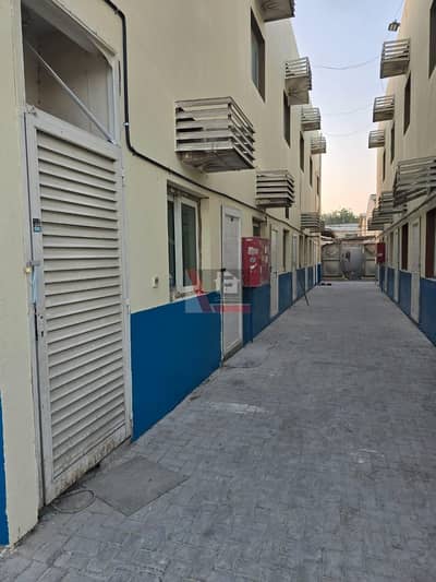 سكن عمال للايجار في المنطقة الصناعية، الشارقة - 1000367117. jpg سكن عمال للايجار في المنطقة الصناعية، الشارقة - 1000367117. jpg
