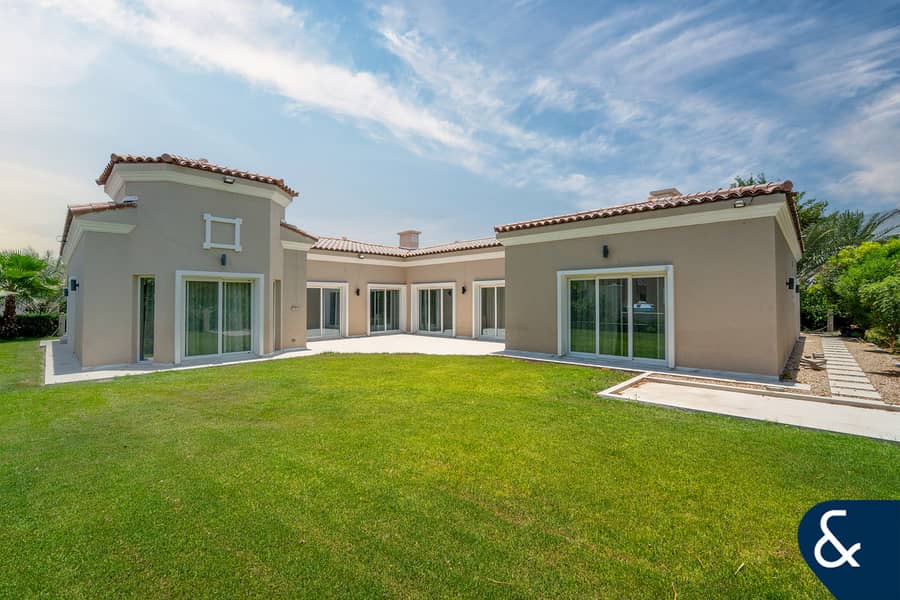 Corner Plot | Quiet Spot | Immaculate Corner Plot | Quiet Spot | Immaculate