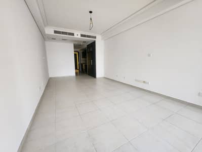 Estudio para en Alquiler en Jumeirah Lake Towers (JLT), Dubai - WhatsApp Image 2026-07-15 at 3.42. 11 PM (2). jpeg Estudio para en Alquiler en Jumeirah Lake Towers (JLT), Dubai - WhatsApp Image 2026-07-15 at 3.42. 11 PM (2). jpeg