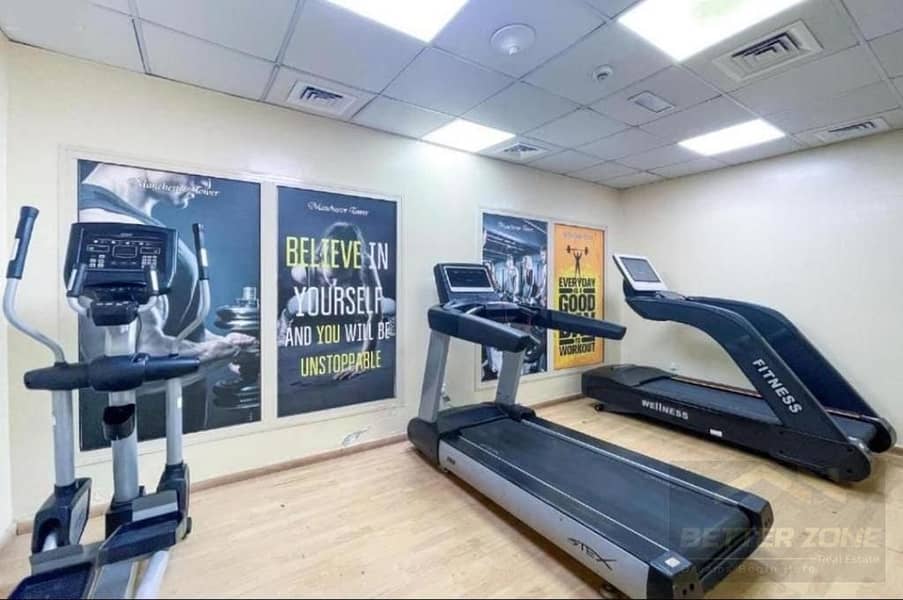 10 GYM. jpg