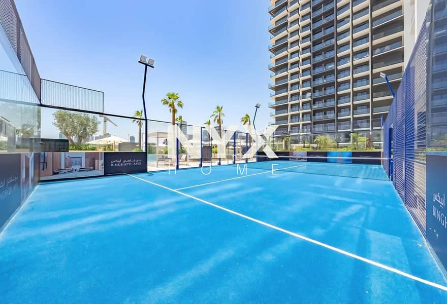 16 Padel-1. jpg