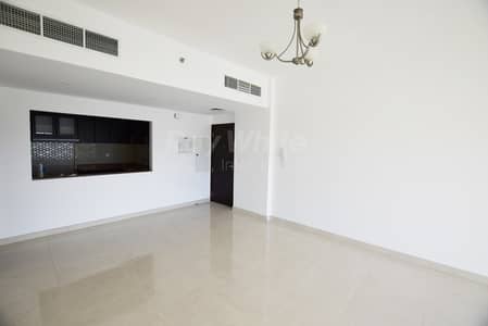 Brand New and Massive 3 BR Close To Metro Station Brand New and Massive 3 BR Close To Metro Station