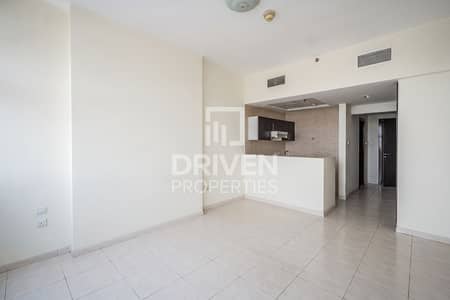 Studio for Rent in Dubai Sports City, Dubai - Golf Facing | Bright Interiors | Private Balcony