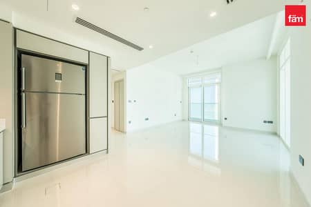 2 Bedroom Apartment for Rent in Dubai Harbour, Dubai - Marina And Palm Views | High Floor | Must See 2 Bedroom Apartment for Rent in Dubai Harbour, Dubai - Marina And Palm Views | High Floor | Must See