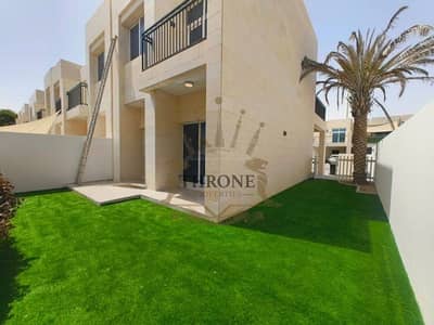 3 habitaciones Townhouse para en Venta en DAMAC Hills 2 (Akoya by DAMAC), Dubai - Casa adosada en DAMAC Hills 2 (Akoya by DAMAC),Victoria, 3 dormitorios, 1650000 AED - 15852982 3 habitaciones Townhouse para en Venta en DAMAC Hills 2 (Akoya by DAMAC), Dubai - Casa adosada en DAMAC Hills 2 (Akoya by DAMAC),Victoria, 3 dormitorios, 1650000 AED - 15852982