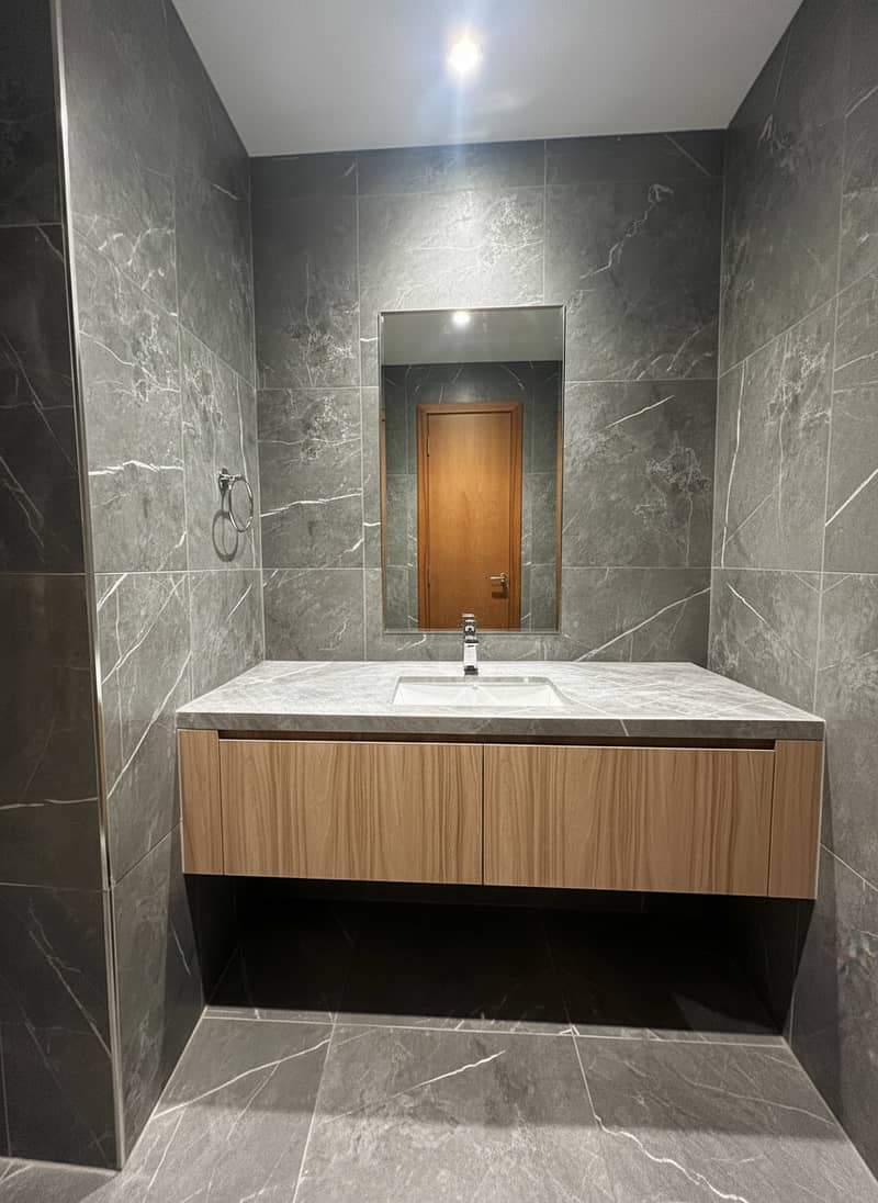 12 bathroom. png
