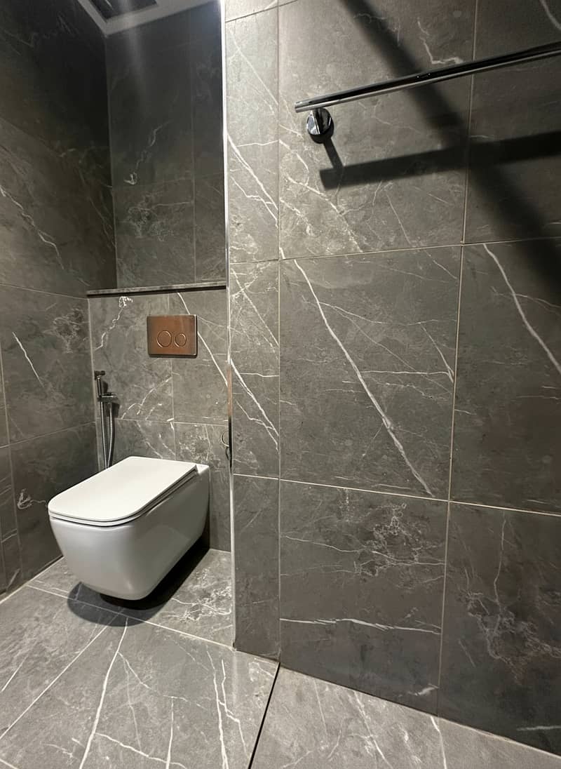 14 bathroom3. png