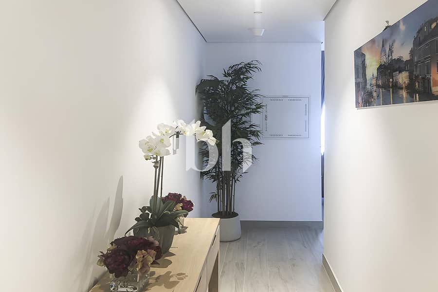 7 Image 0