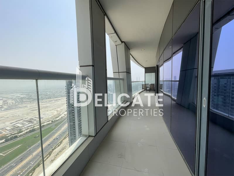 12 Balcony. jpg
