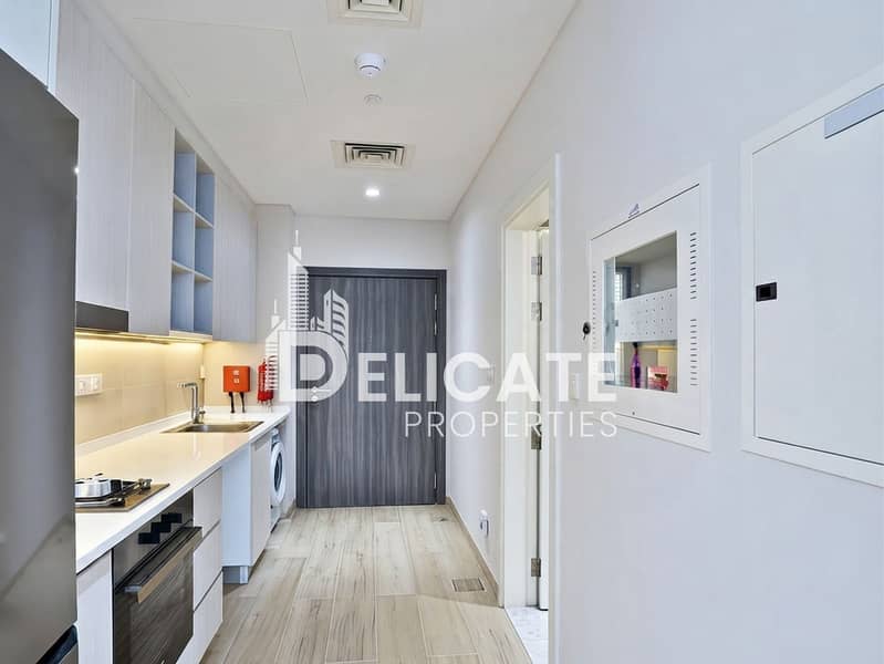 3 Kitchen. jpg
