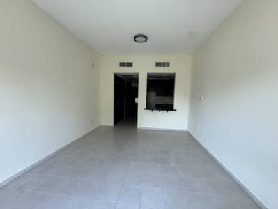Studio for Rent in Discovery Gardens, Dubai - IMG_4538. jpg Studio for Rent in Discovery Gardens, Dubai - IMG_4538. jpg