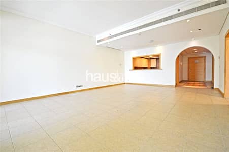 Mid Floor | F Type | Kitchen Appliances Included Mid Floor | F Type | Kitchen Appliances Included