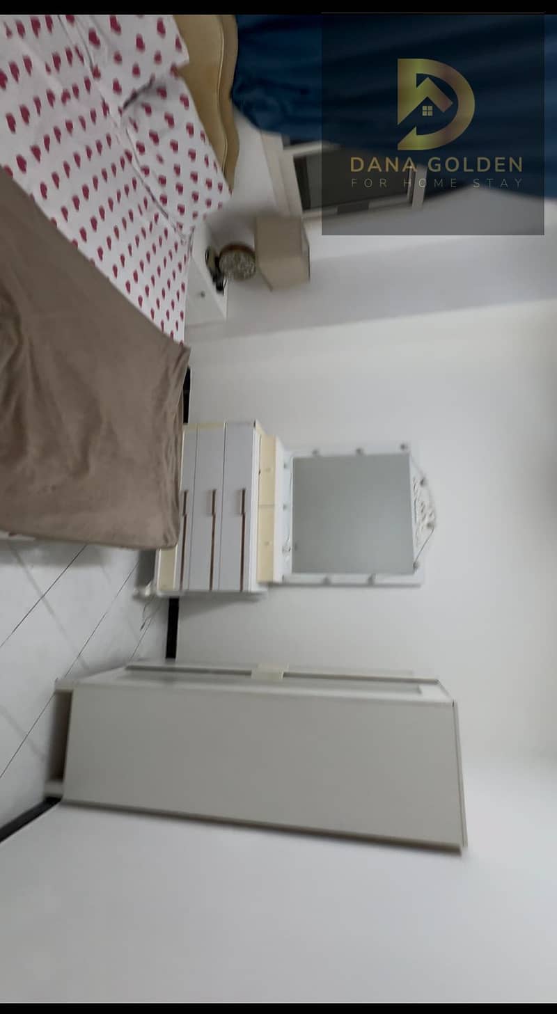3 20f5c286-dd6a-4b2b-87f3-35562c6260be. jpg