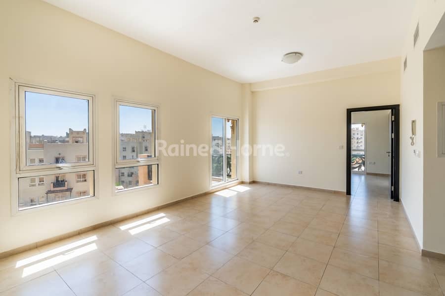 Spacious I Family Community I Well Maintained Spacious I Family Community I Well Maintained