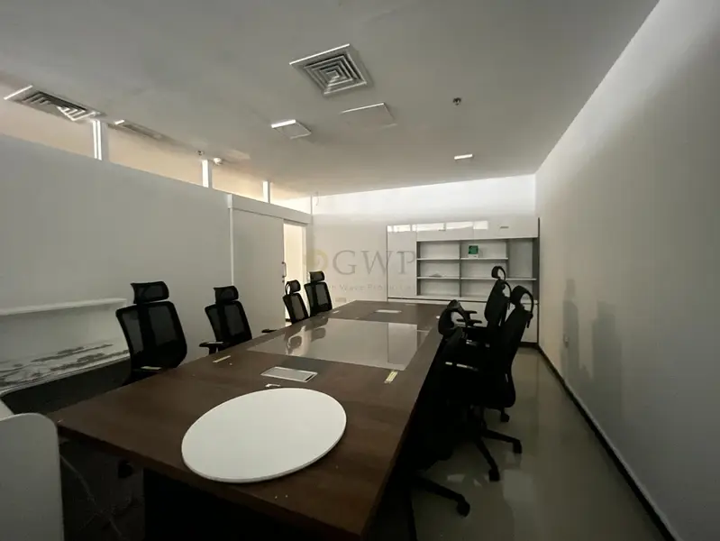Fitted office with partition in Bay Square