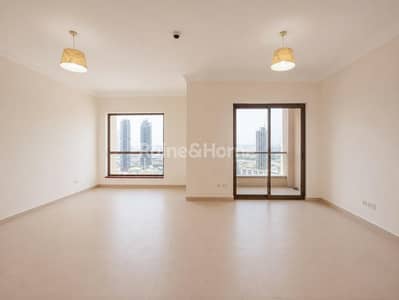 2 Slaapkamers Appartement te Huur in Jumeirah Beach Residence (JBR), Dubai - Appartement in Jumeirah Beach Residence (JBR),Shams,Shams 2, 2 slaapkamers, 125000 AED - 15857350 2 Slaapkamers Appartement te Huur in Jumeirah Beach Residence (JBR), Dubai - Appartement in Jumeirah Beach Residence (JBR),Shams,Shams 2, 2 slaapkamers, 125000 AED - 15857350