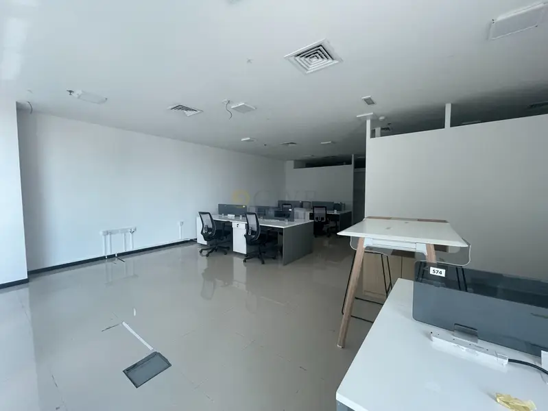 Fitted office with partition in Bay Square