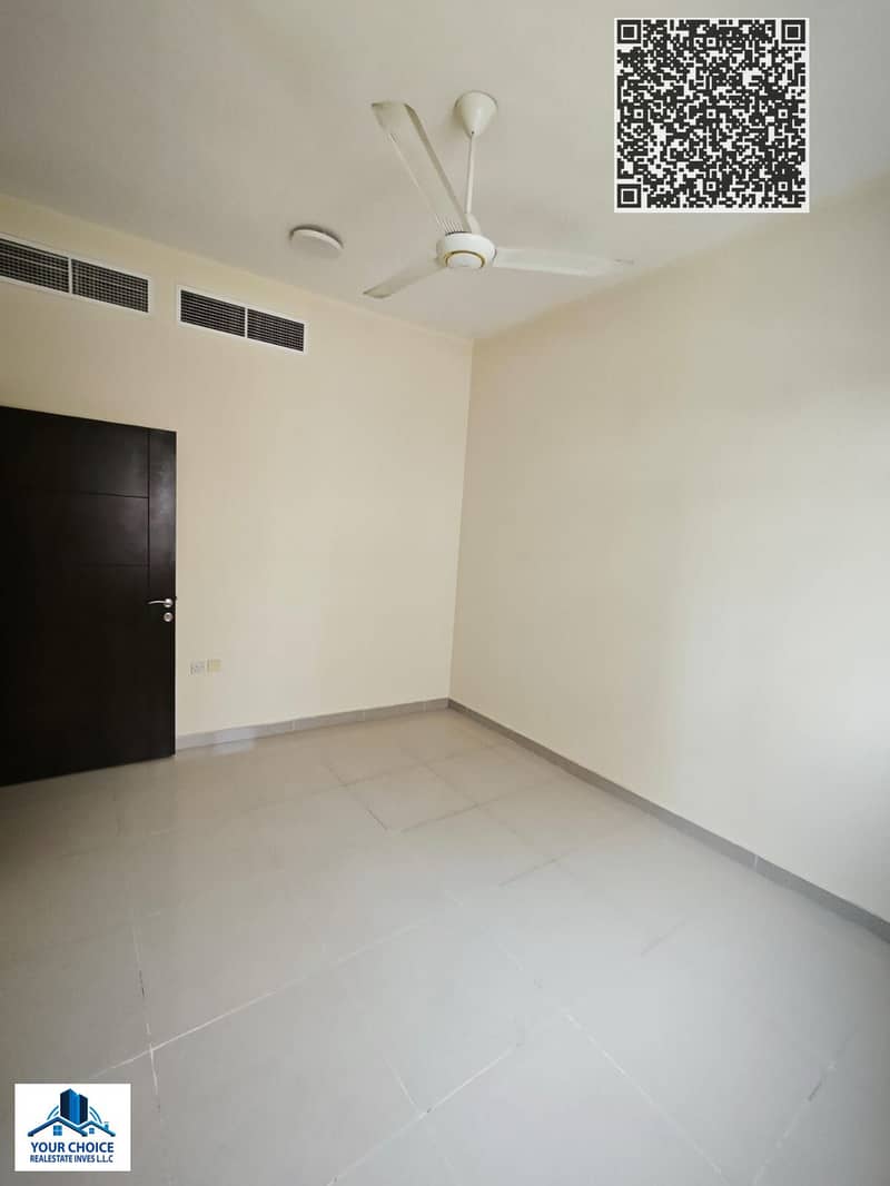 15 51abb94d-77ce-47f7-82b4-87d55d7a768e. jpg