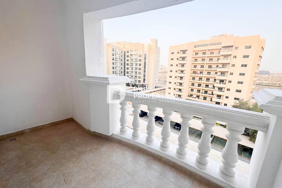 شقة في القصر الأبيض،واحة دبي للسيليكون (DSO) 45000 درهم - 15858885 شقة في القصر الأبيض،واحة دبي للسيليكون (DSO) 45000 درهم - 15858885