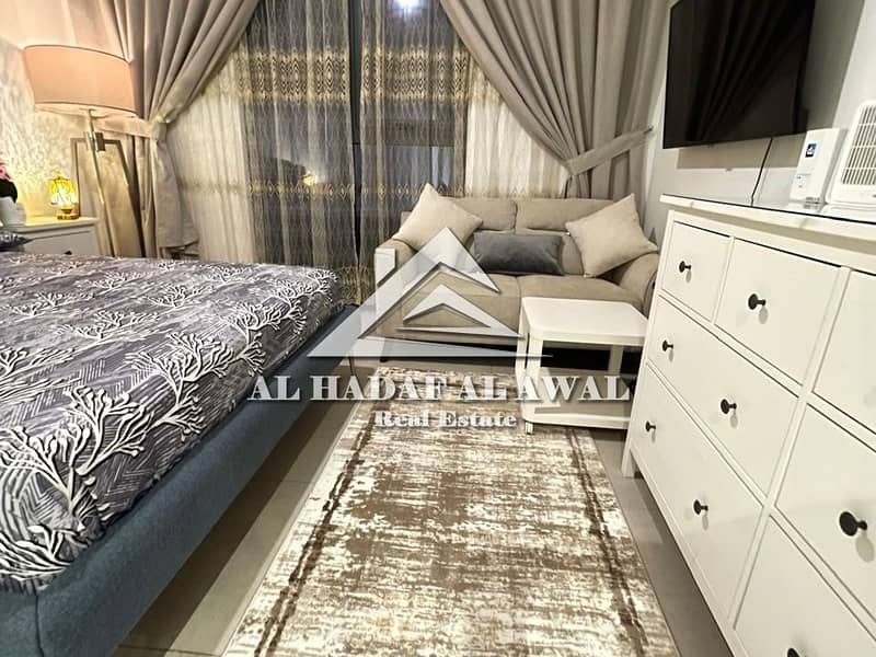 4 2cb21415-2ca8-495e-90fb-a40981c22247. jpg