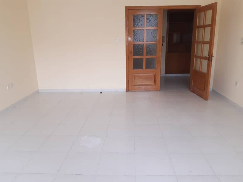 Nice Apartment 2 BHK With Maids Room, Balcony @58K!